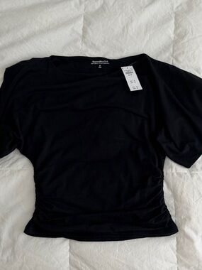 Abercrombie & Fitch Flutter Sleeve Slash Top
